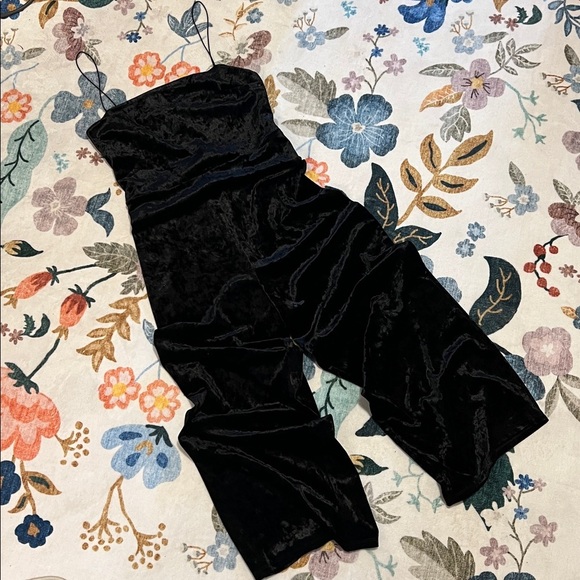 Chic Black Velvet Spaghetti Strap Jumpsuit - Picture 2 of 5